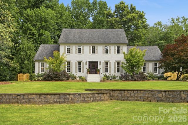 2516 Greenbrook Parkway, Matthews, NC 28104