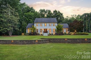 2516 Greenbrook Parkway, Matthews, NC 28104