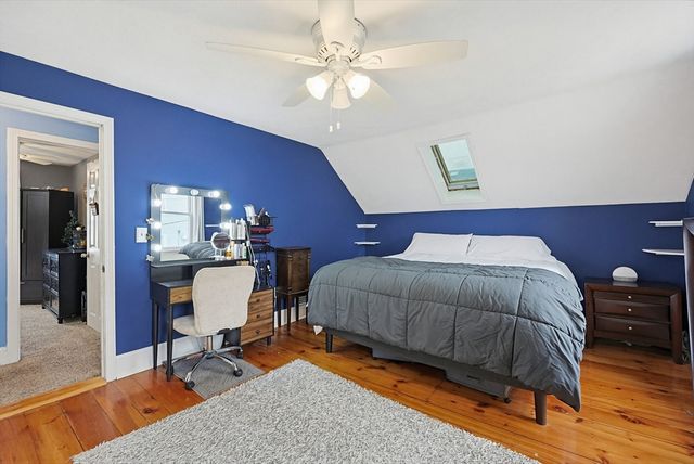 4 Webster St, Lynn, MA 01902