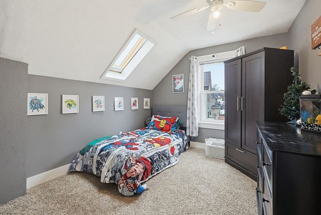 4 Webster St, Lynn, MA 01902