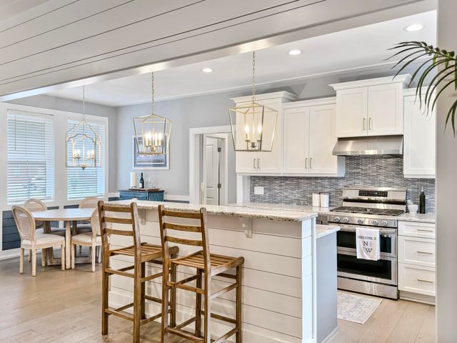 1993 Hollings Road, Charleston, SC 29412