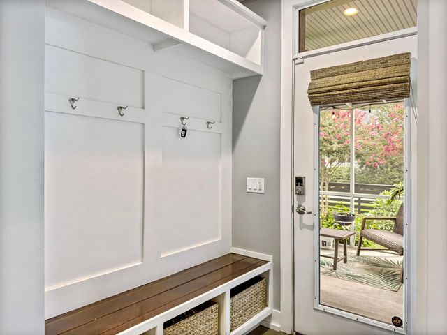 1993 Hollings Road, Charleston, SC 29412