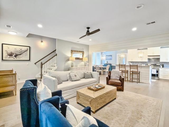 1993 Hollings Road, Charleston, SC 29412