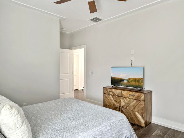 1993 Hollings Road, Charleston, SC 29412