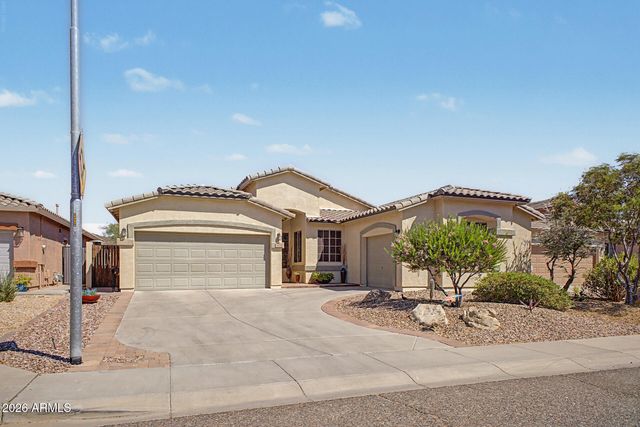6415 W STRAIGHT ARROW Lane, Phoenix, AZ 85083
