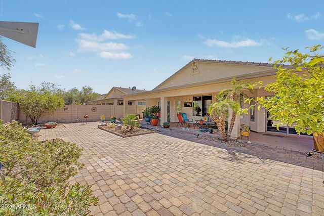 6415 W STRAIGHT ARROW Lane, Phoenix, AZ 85083