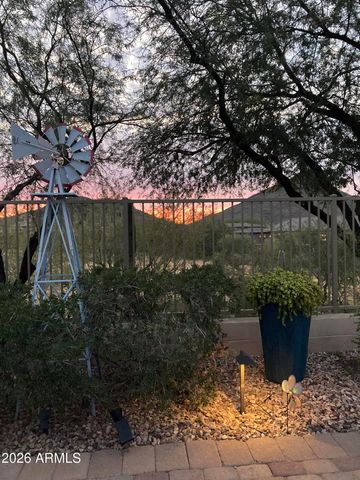 6415 W STRAIGHT ARROW Lane, Phoenix, AZ 85083
