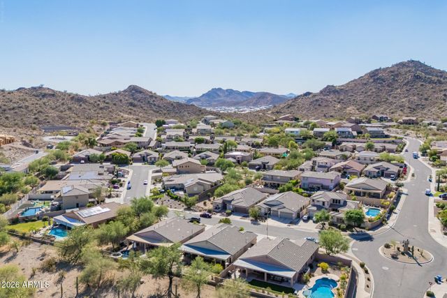 6415 W STRAIGHT ARROW Lane, Phoenix, AZ 85083