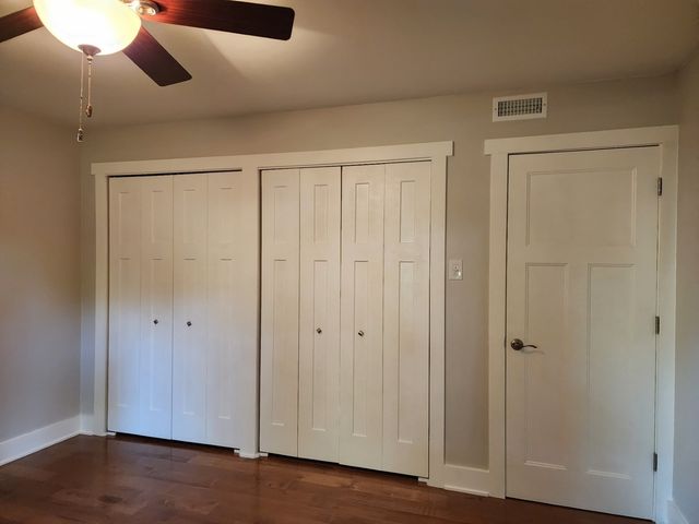 8235 Poplar Lane 1A, Palos Hills, IL 60465