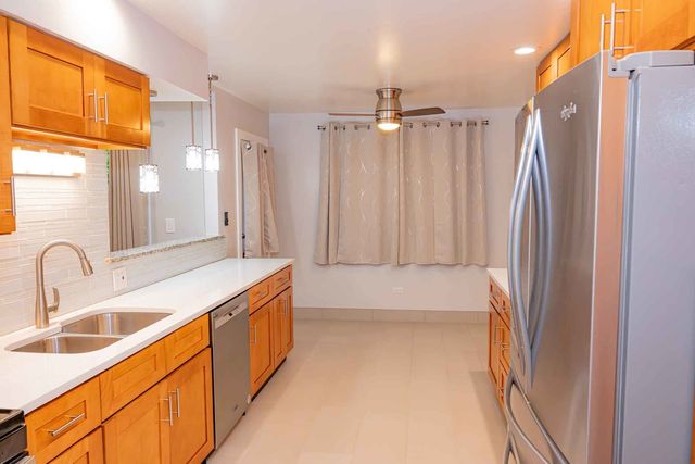 8235 Poplar Lane 1A, Palos Hills, IL 60465
