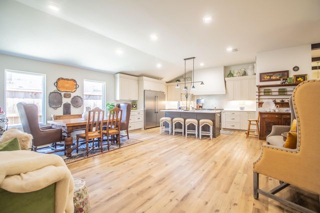 3713 127th Street, Lubbock, TX 79423