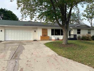 517 Cherry, Standish, MI 48658