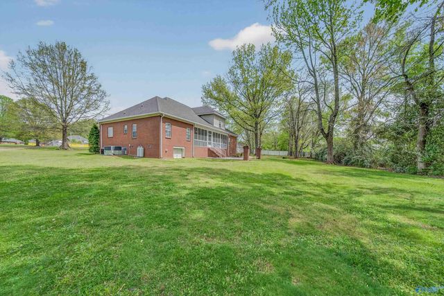 312 Golden Harvest Drive, New Market, AL 35761