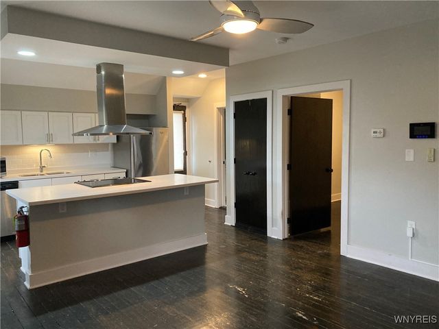 61 Johnson Park 7, Buffalo, NY 14201