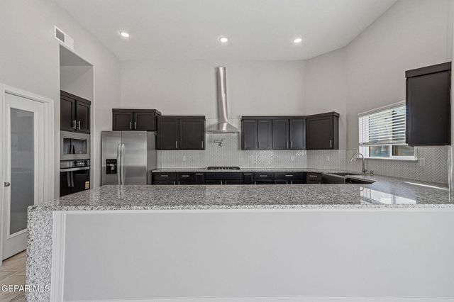 13349 CINDERFORD Avenue, Horizon City, TX 79928