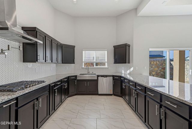 13349 CINDERFORD Avenue, Horizon City, TX 79928