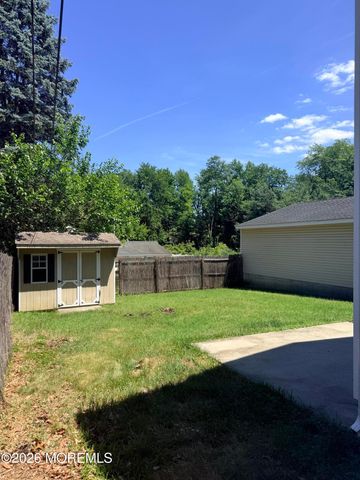 150 Magnolia Lane, Middletown, NJ 07748