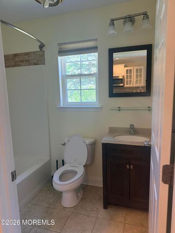 150 Magnolia Lane, Middletown, NJ 07748