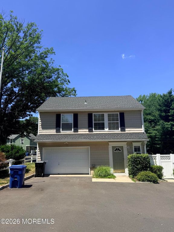 150 Magnolia Lane, Middletown, NJ 07748
