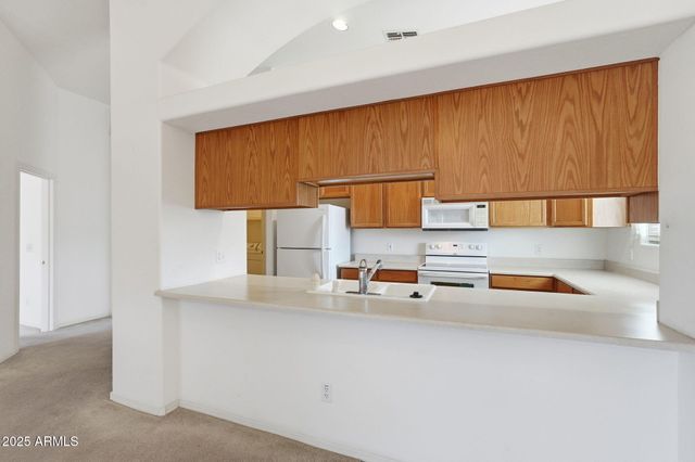 13208 N 31ST Way, Phoenix, AZ 85032