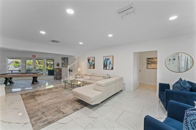 1809 Coral Gardens Dr, Wilton Manors, FL 33306