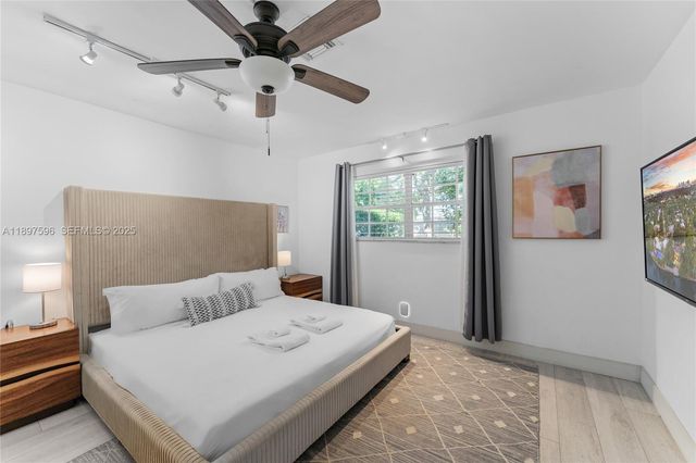 1809 Coral Gardens Dr, Wilton Manors, FL 33306