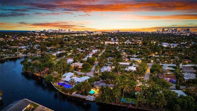 1809 Coral Gardens Dr, Wilton Manors, FL 33306