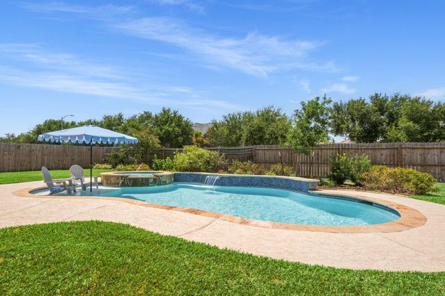 22315 Bridgestone Palm Court, Spring, TX 77388