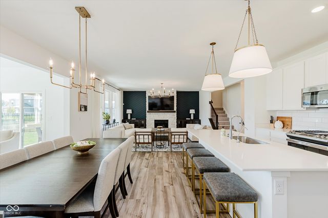 223 Edmund Circle, Westfield, IN 46074