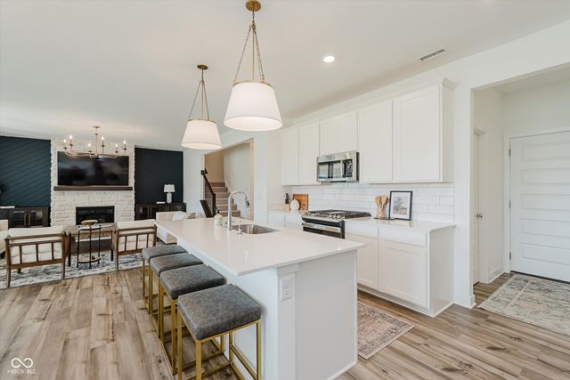 223 Edmund Circle, Westfield, IN 46074