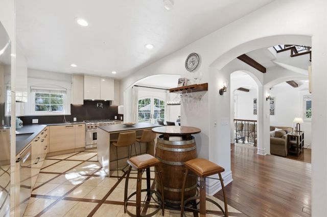 926 Rosewood Avenue, San Carlos, CA 94070