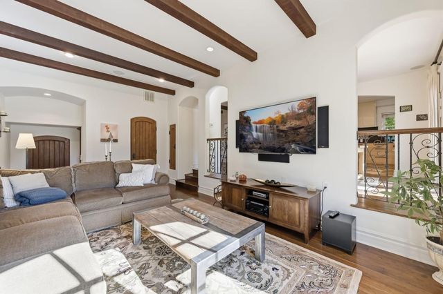 926 Rosewood Avenue, San Carlos, CA 94070