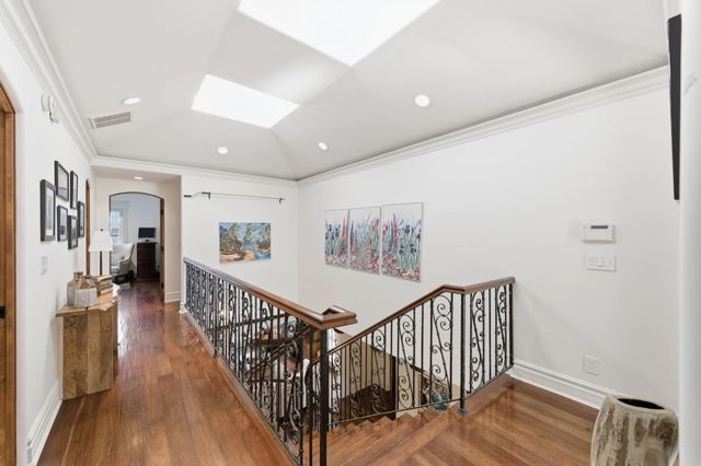 926 Rosewood Avenue, San Carlos, CA 94070