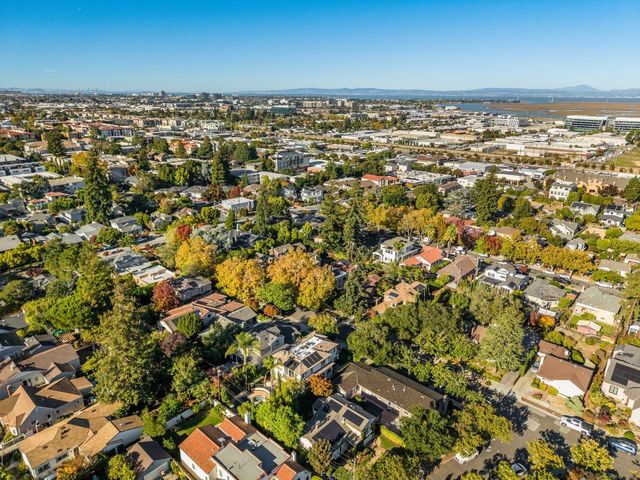 926 Rosewood Avenue, San Carlos, CA 94070