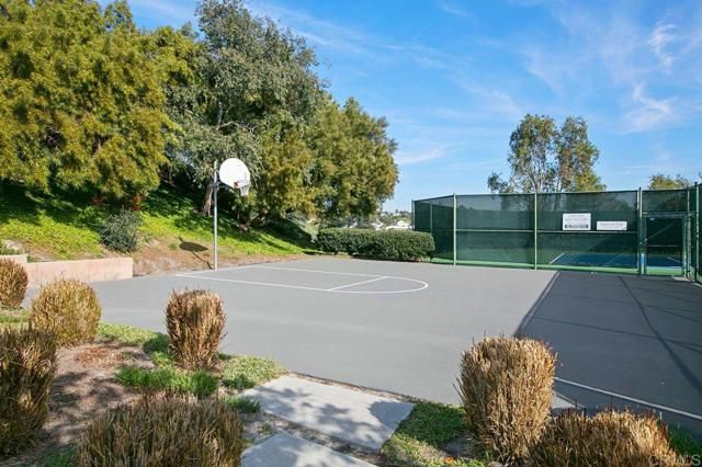 4439 Salisbury Drive, Carlsbad, CA 92010