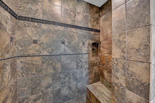 51530 Clubhouse Drive, South Bend, IN 46628