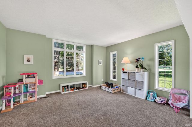 51530 Clubhouse Drive, South Bend, IN 46628