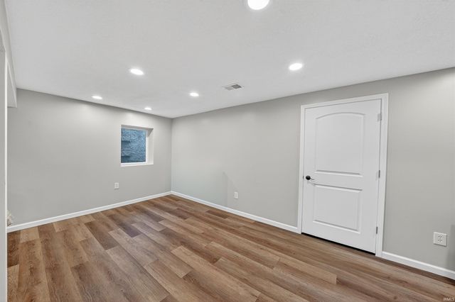 51530 Clubhouse Drive, South Bend, IN 46628