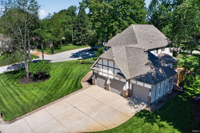 51530 Clubhouse Drive, South Bend, IN 46628