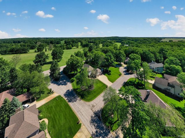 51530 Clubhouse Drive, South Bend, IN 46628