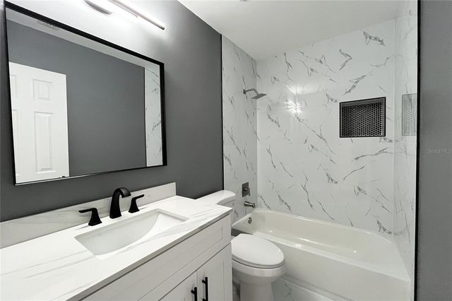 4263 7TH AVENUE N, St Petersburg, FL 33713