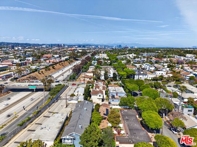1754 11th Street 101, Santa Monica, CA 90404