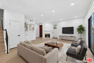 1754 11th Street 101, Santa Monica, CA 90404