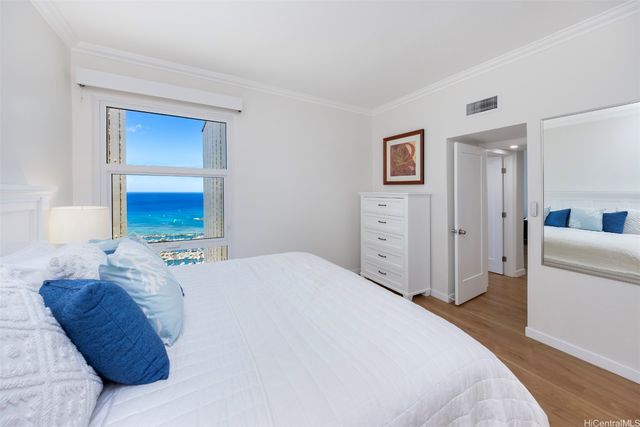 1650 Ala Moana Boulevard PH4105, Honolulu, HI 96815