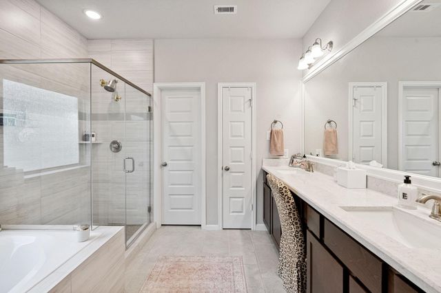 10612 Centre Glade Drive, Houston, TX 77043