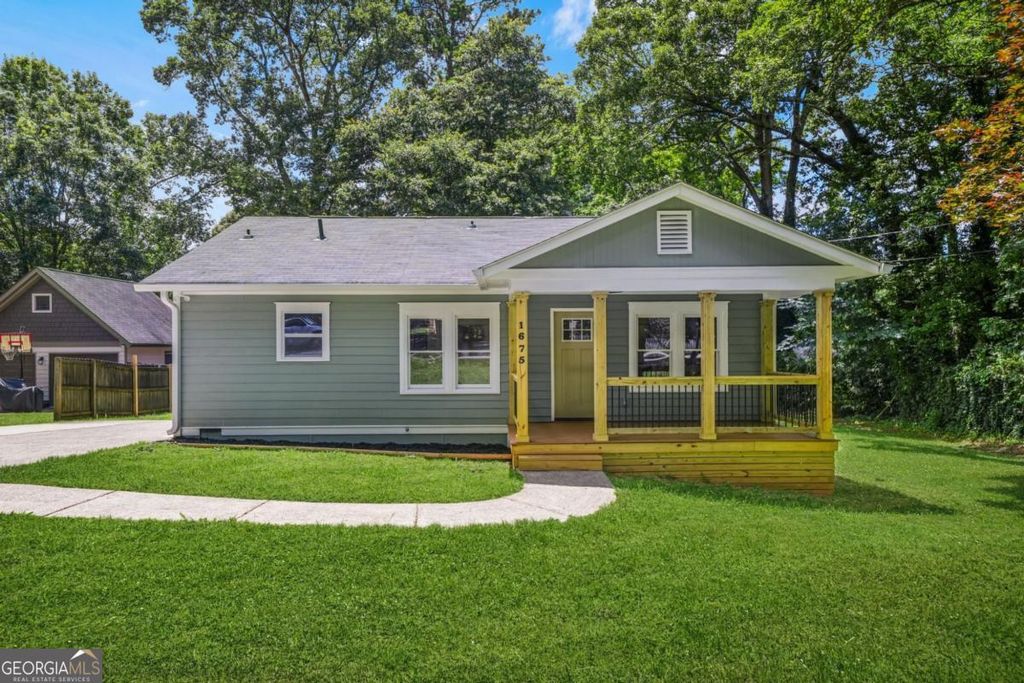 1675 White Oak Way, Decatur, GA 30032