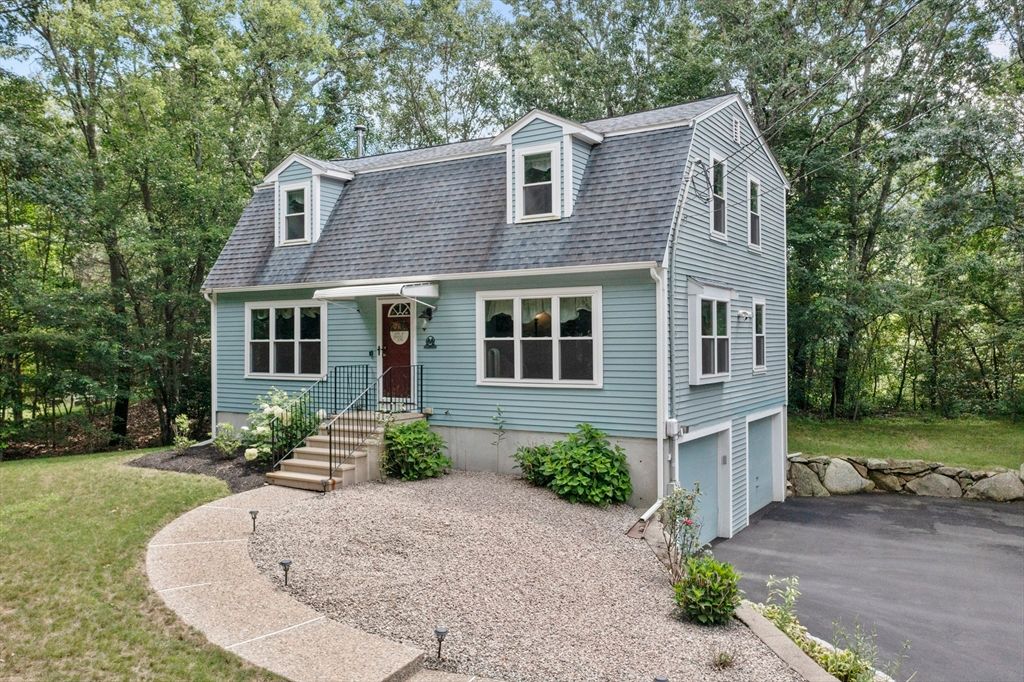 15 Alder Street, Medway, MA 02053
