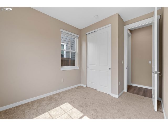 12135 Sw SILVERTIP St, Beaverton, OR 97007