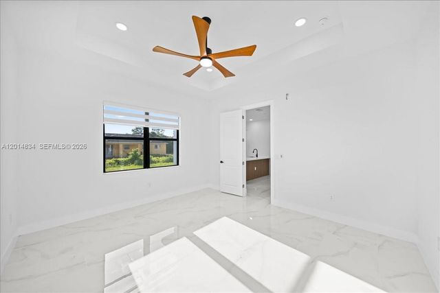 622 BEACH AVE S, Lehigh Acres, FL 33974