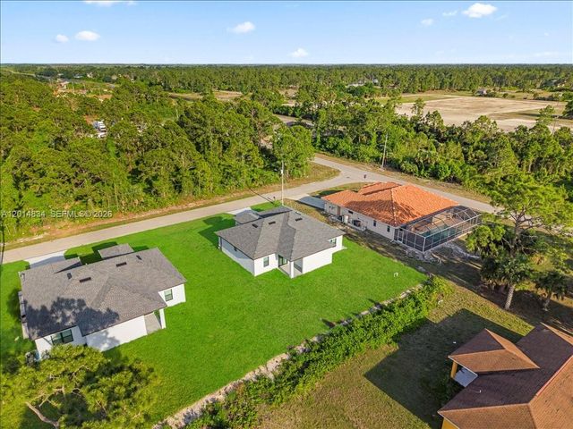622 BEACH AVE S, Lehigh Acres, FL 33974